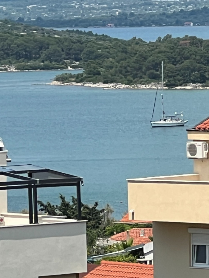 Äußeres, Villa Mila mit Pool, Murter, Dalmatien, Kroatien Murter