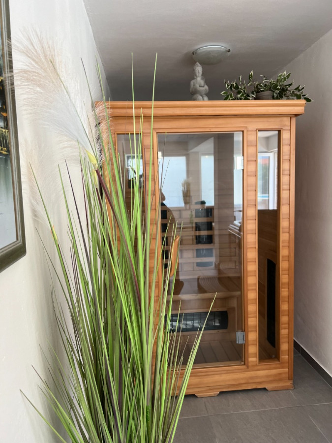 Äußeres, Villa Mila mit Pool, Murter, Dalmatien, Kroatien Murter